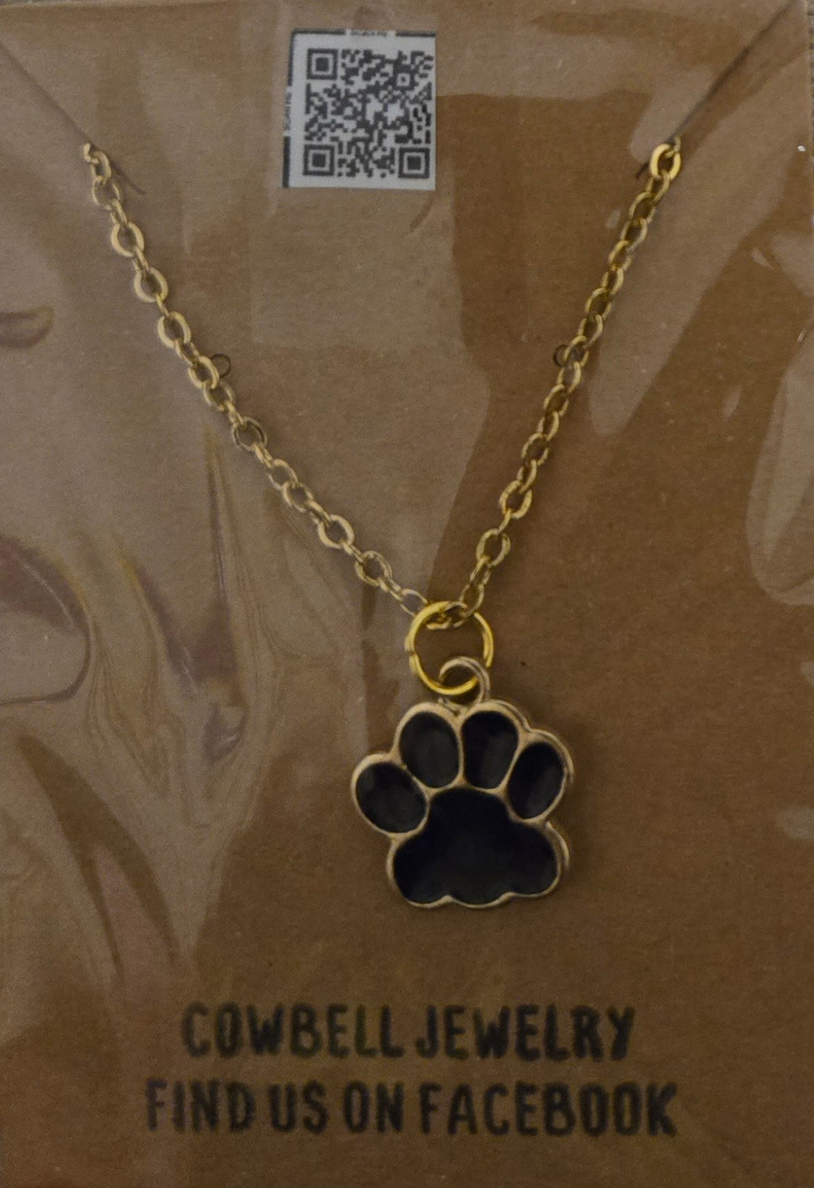 Paw print pendant necklace