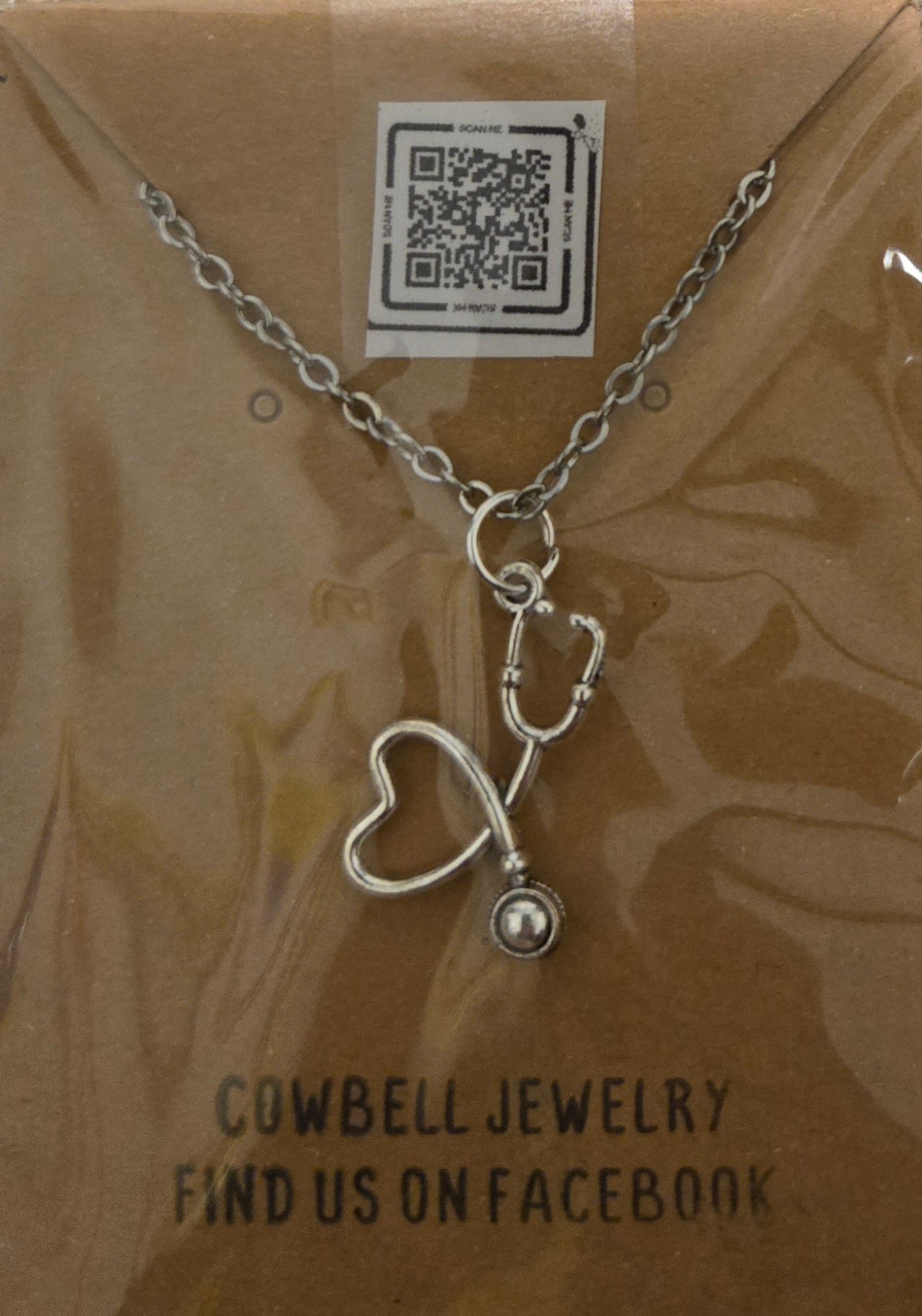 Scope heart pendant necklace