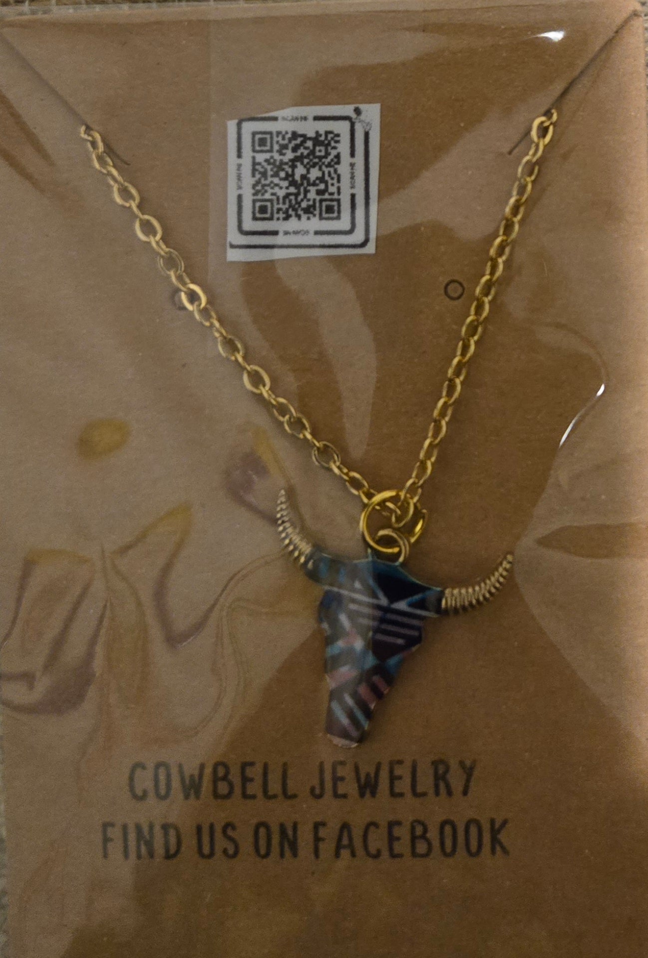 Longhorn pendant necklace